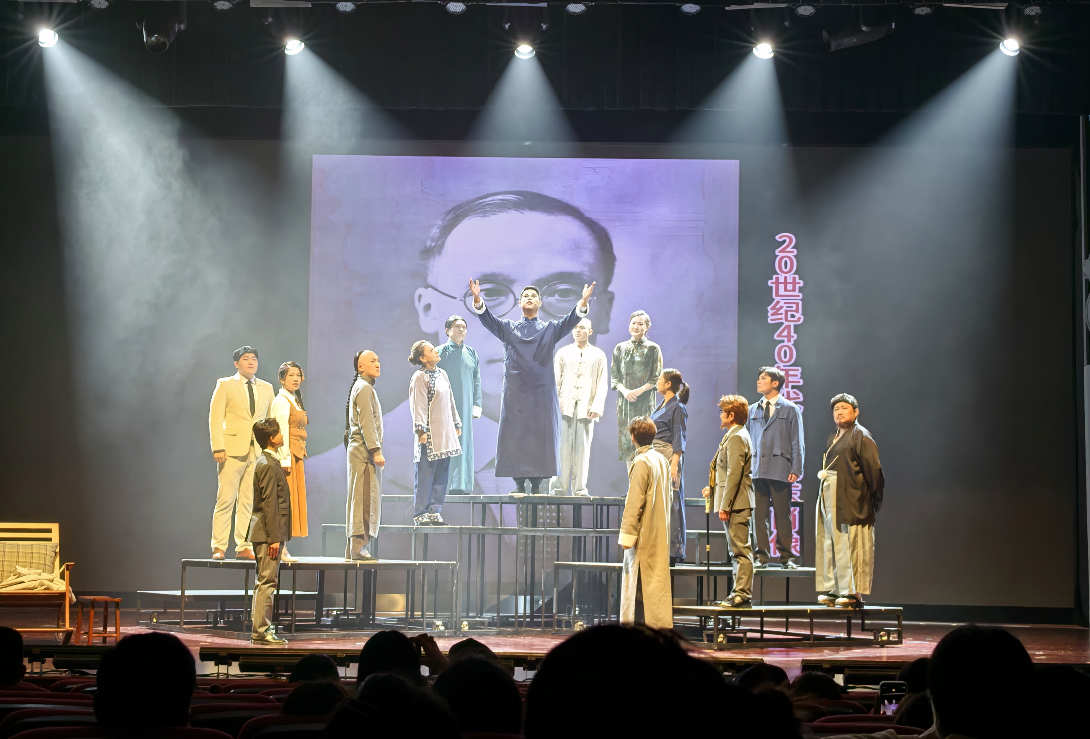 【经济贸易系】党建携手承风骨，共话商道爱国情——经济贸易系与新葡的京集团8814检测站财政系联合开展思政共建活动