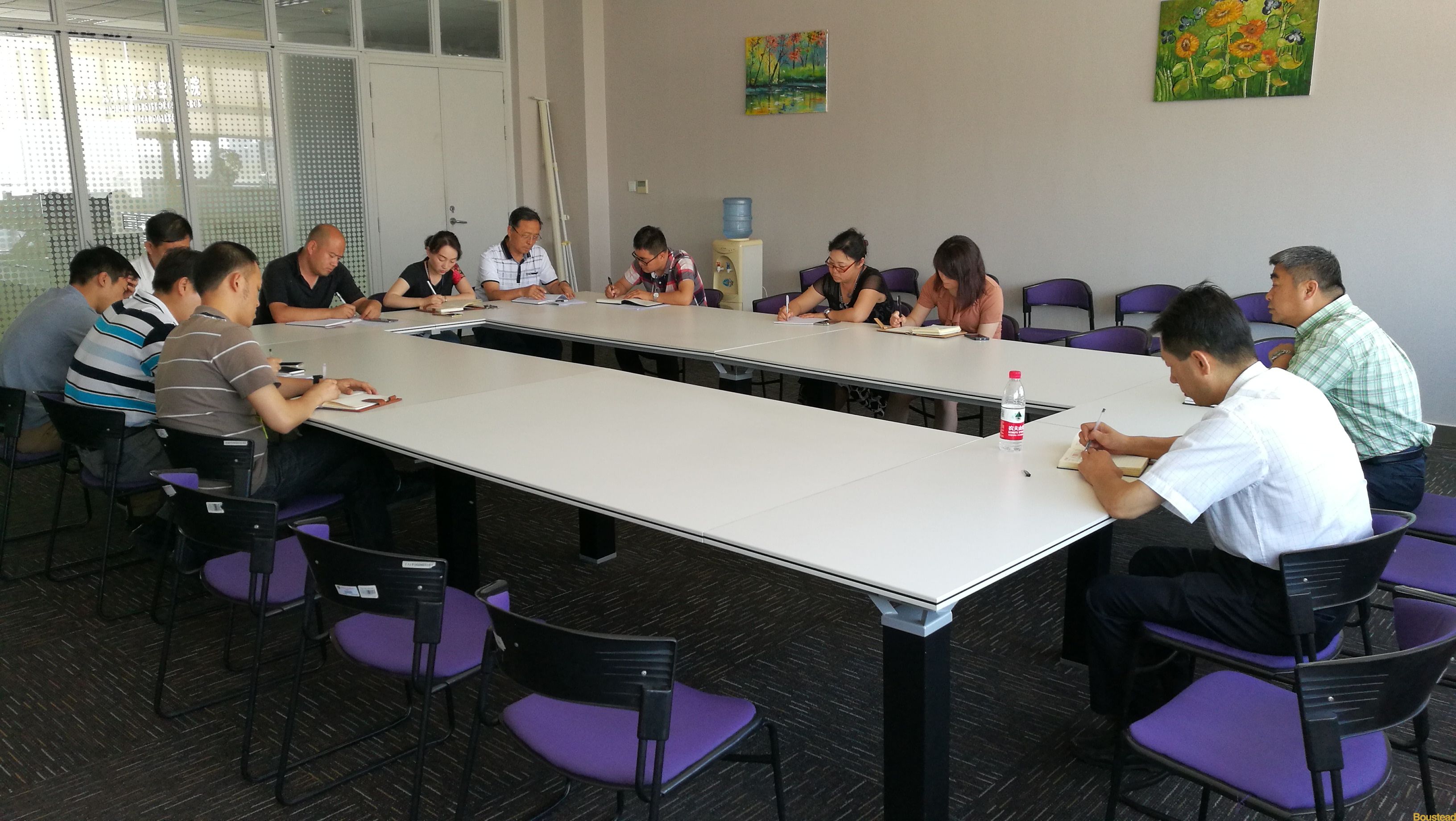 新葡的京召开安全稳定工作会议