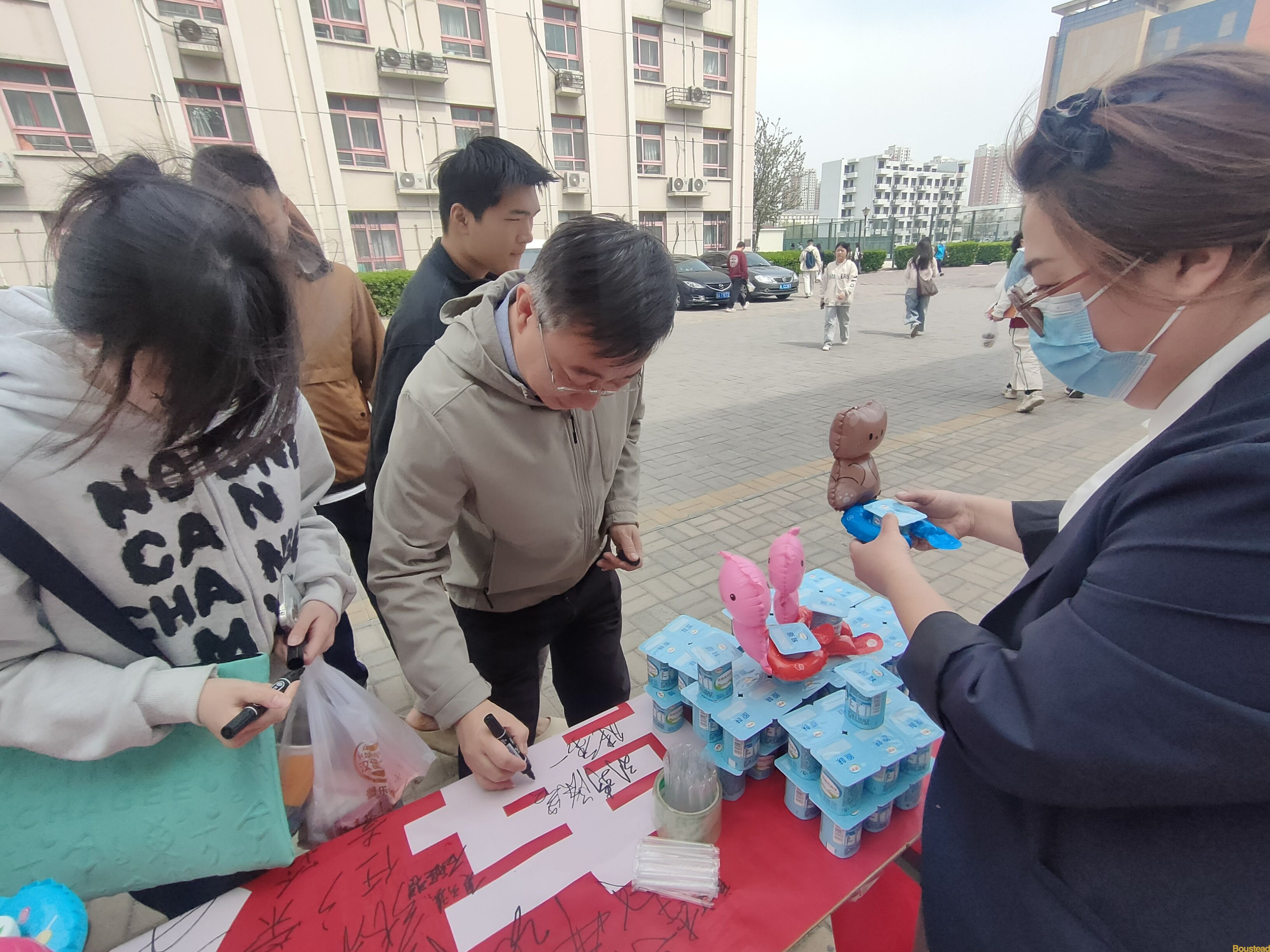 【后勤保障部】“享”瘦健康，“味”爱减脂 —— 后勤保障部开展“健康体重一起行动”校园营养推广活动