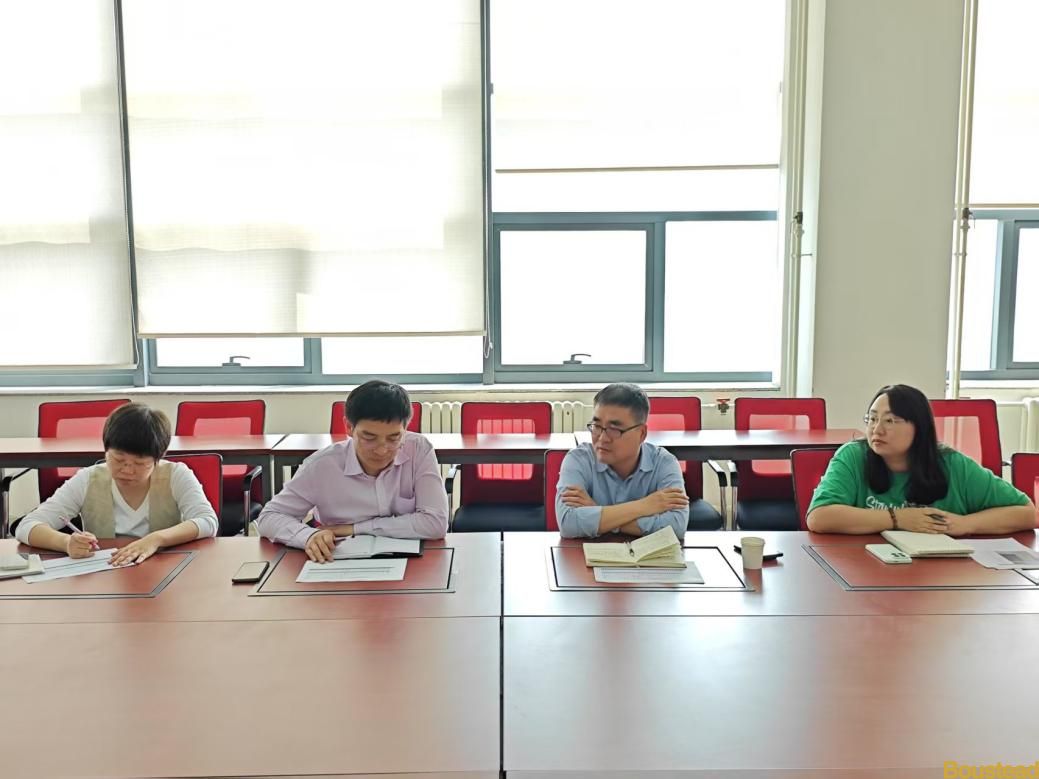 学院领导赴工商管理系调研指导就业工作